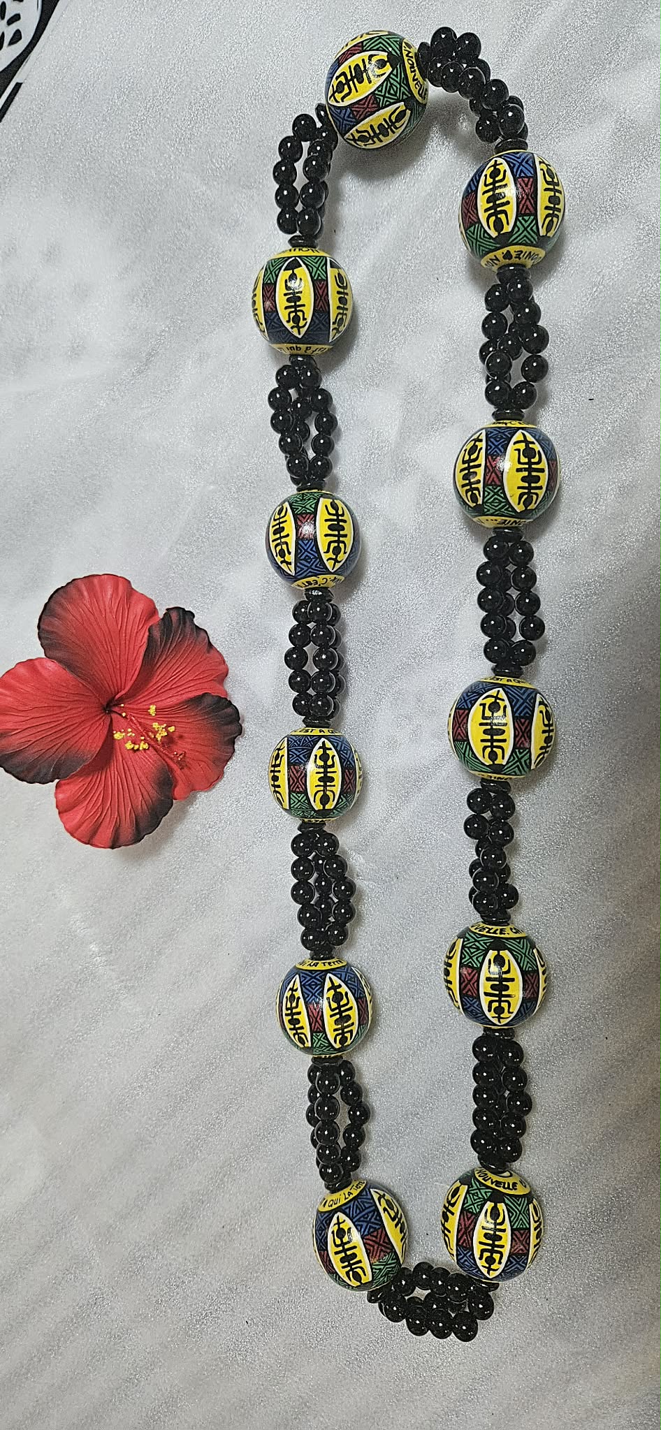 Collier Personnalisé Style Kanaky – Perles Bois Drapeau Kanaky.